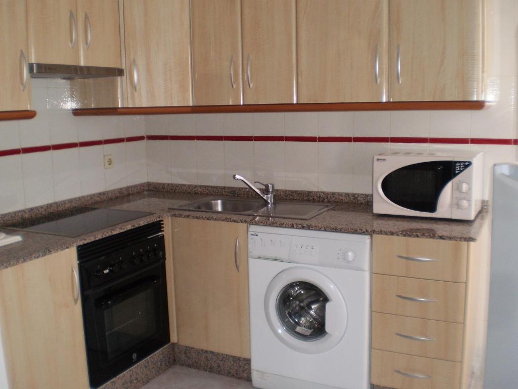 Apartamentos Copacabana Playa Ла Манга Дел Мар Менор Стая снимка
